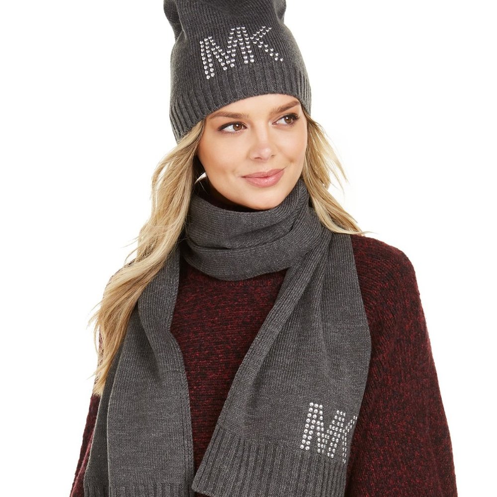 Michael Kors 2-Piece Scarf and Hat Set (grey)